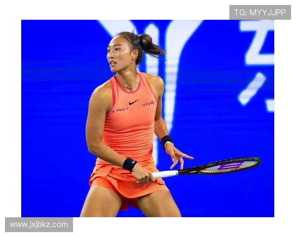 网球赛季高潮来临 四大天王争夺年终总决赛席位引发全球关注